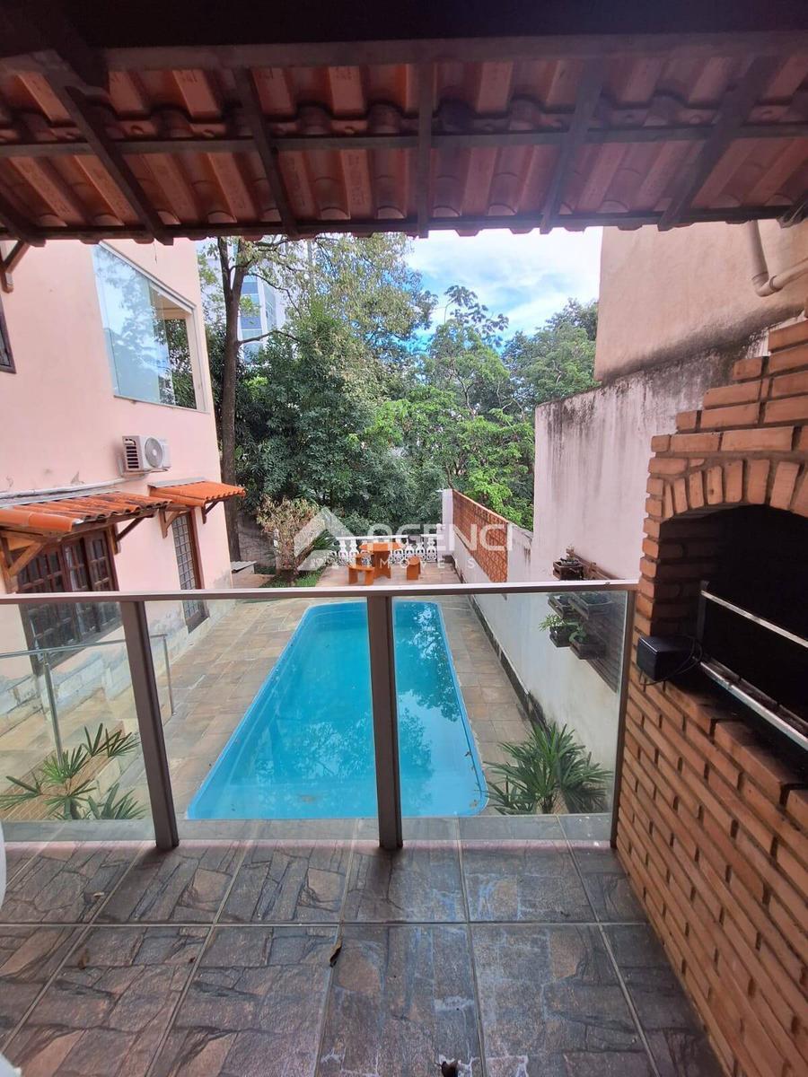 Casa, Ouro Preto, 5 Quartos, 0 Vaga, 1 Suíte