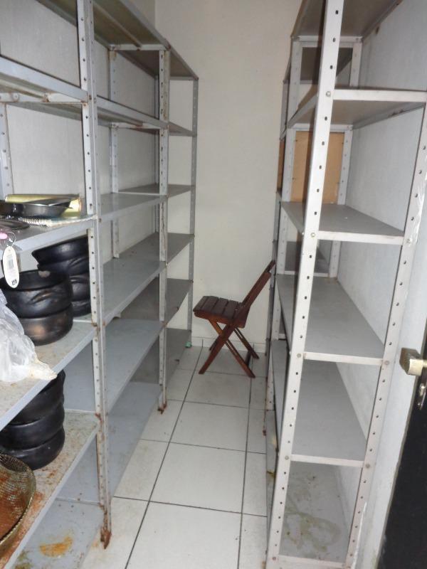 Casa, Nova Suíssa, 4 Quartos, 2 Vagas