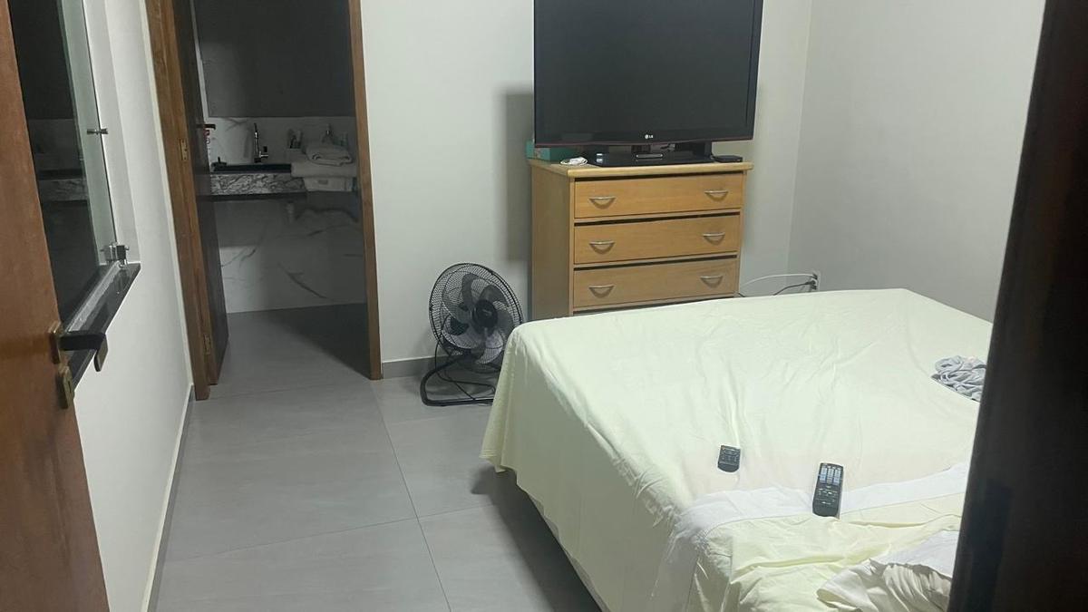 Casa, Fernão Dias, 3 Quartos, 2 Vagas, 1 Suíte