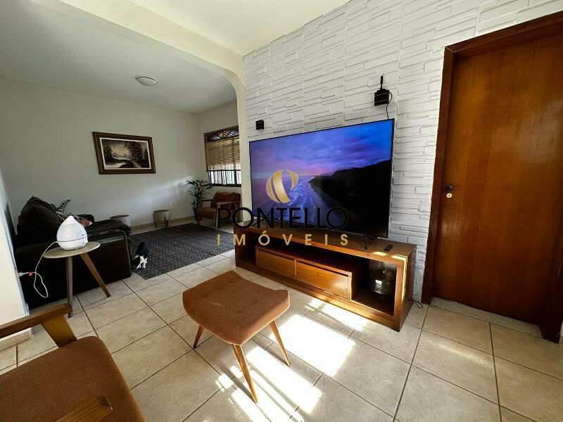 Casa, Nova Granada, 5 Quartos, 6 Vagas, 1 Suíte