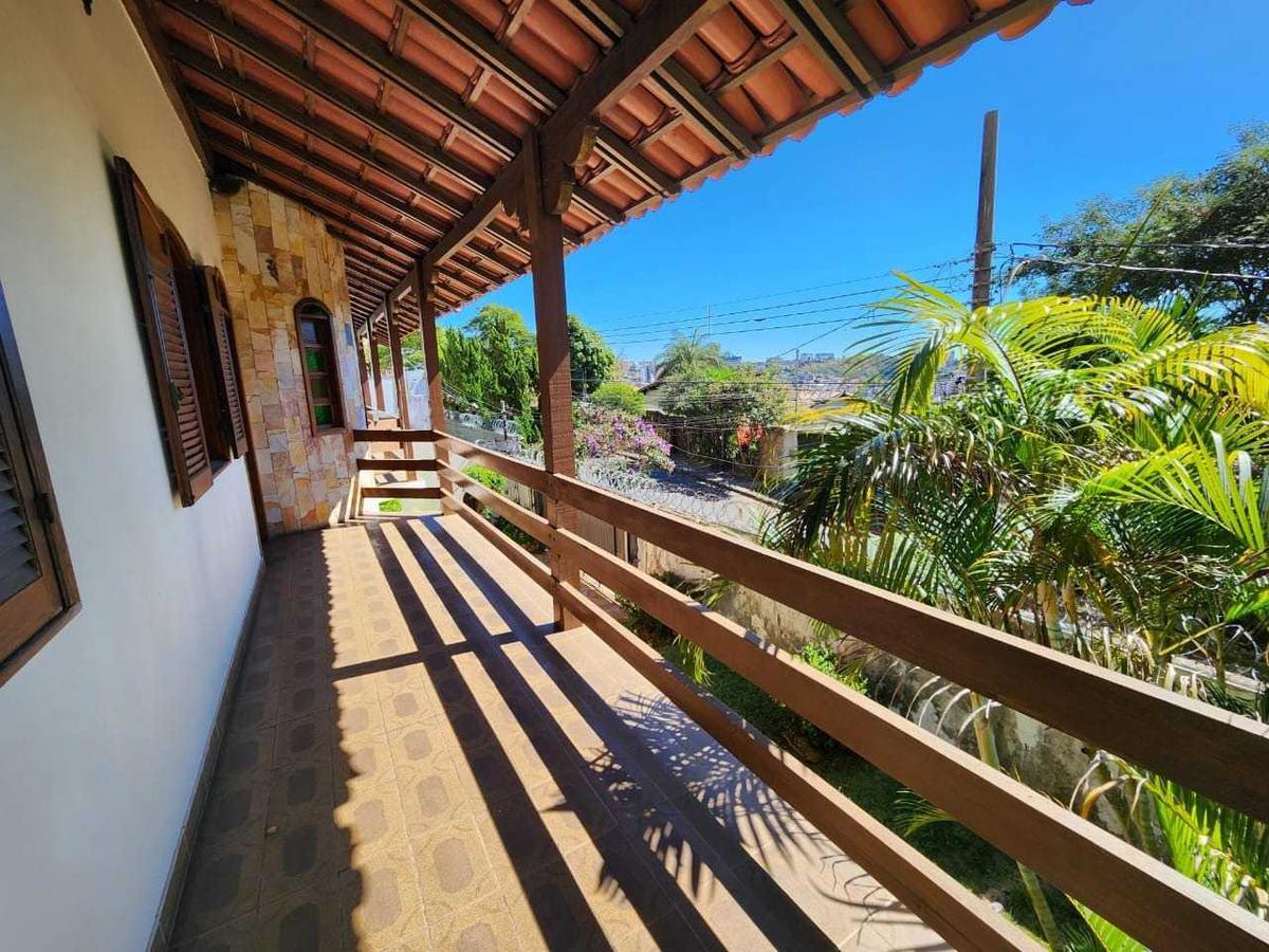 Casa, Santa Lúcia, 5 Quartos, 5 Vagas, 2 Suítes