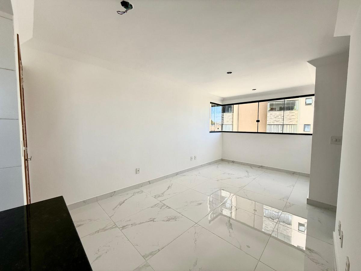 Apartamento, Serrano, 2 Quartos, 1 Vaga