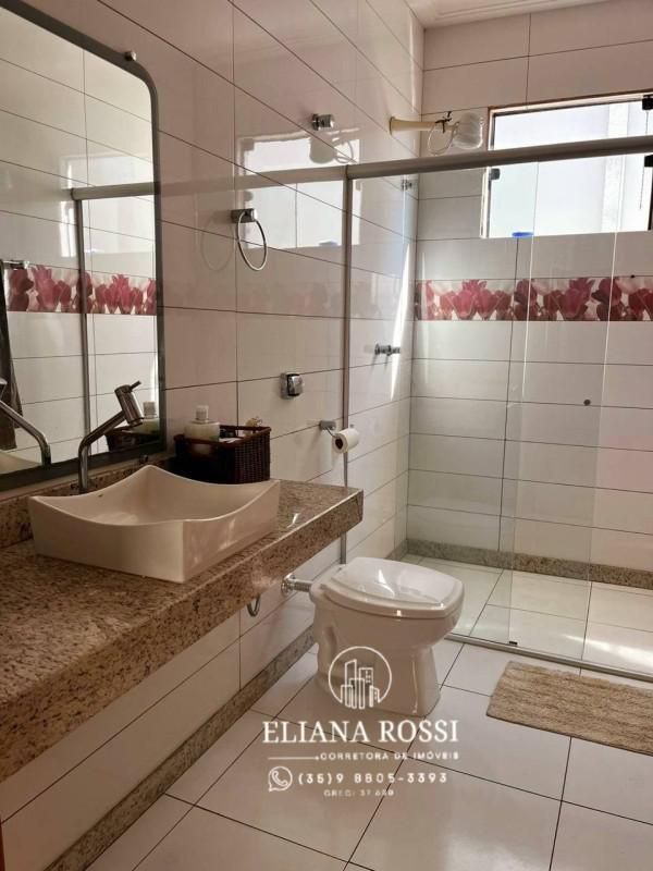 Casa, Pinheiros, 3 Quartos, 2 Vagas, 1 Suíte