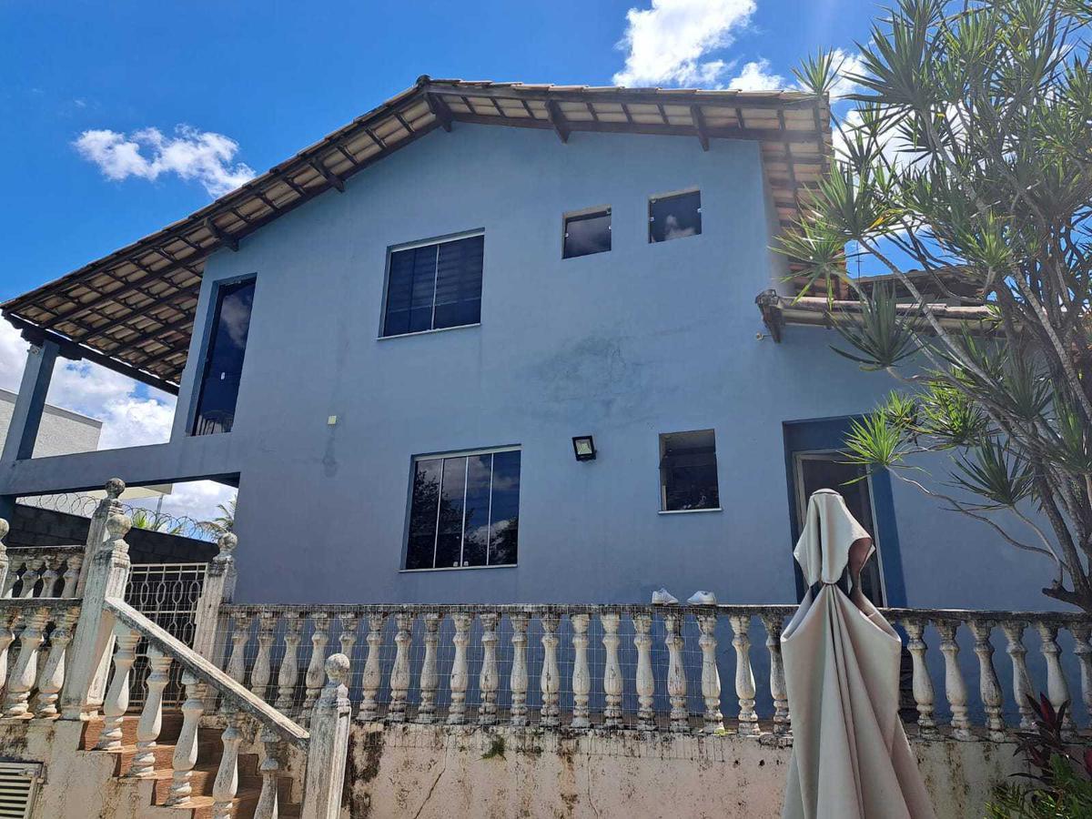 Casa, Bandeirantes (pampulha), 5 Quartos, 4 Vagas, 1 Suíte