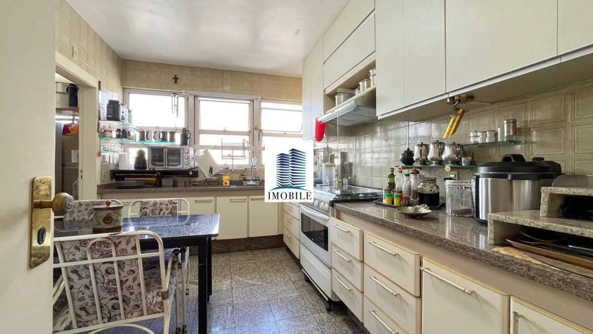 Apartamento, Funcionários, 4 Quartos, 2 Vagas, 1 Suíte