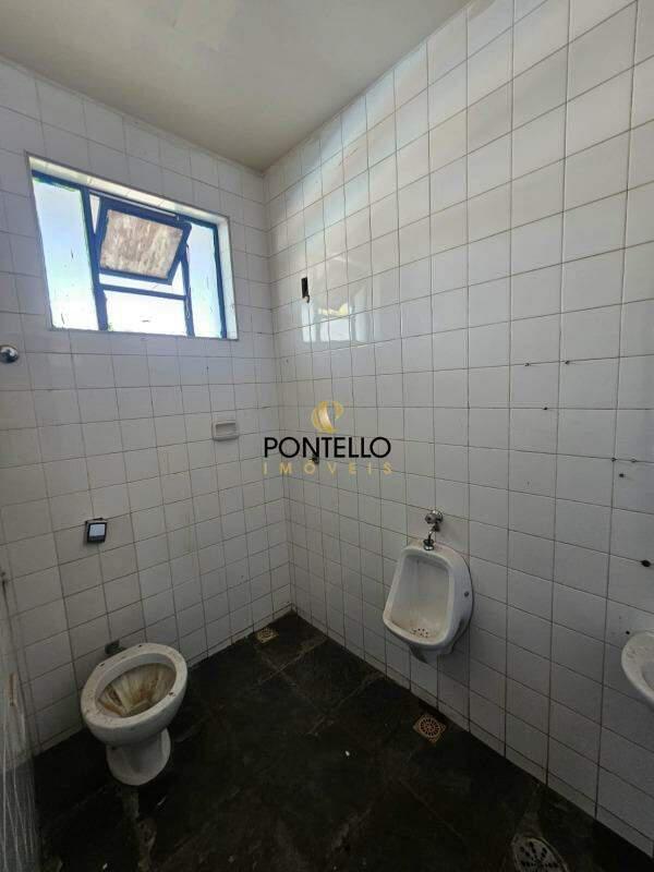 Fazenda, Indústrias, 3 Quartos, 20 Vagas
