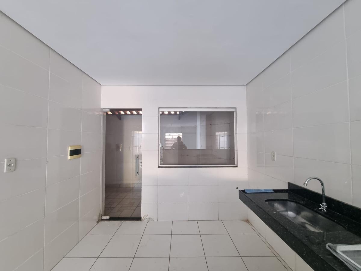 Casa, Masterville, 2 Quartos, 1 Vaga, 1 Suíte