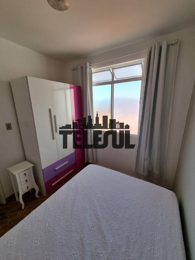 Casa, Pinheiros, 6 Quartos, 0 Vaga, 3 Suítes