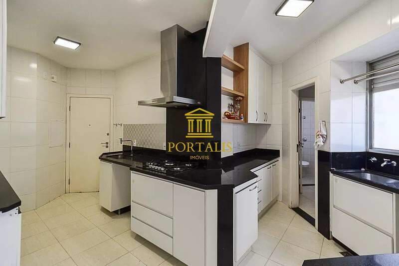 Apartamento, Savassi, 4 Quartos, 2 Vagas, 1 Suíte