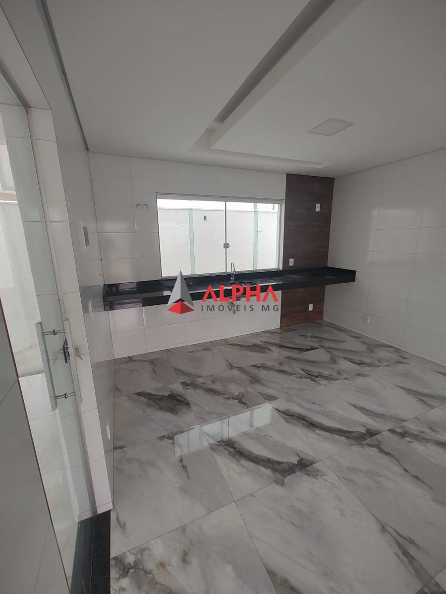 Casa, Masterville, 3 Quartos, 2 Vagas, 1 Suíte