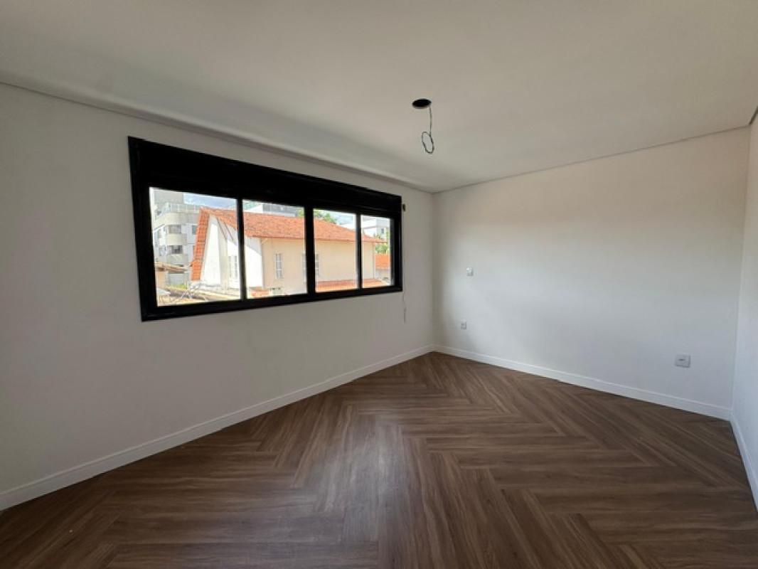 Apartamento, Castelo, 4 Quartos, 3 Vagas, 2 Suítes