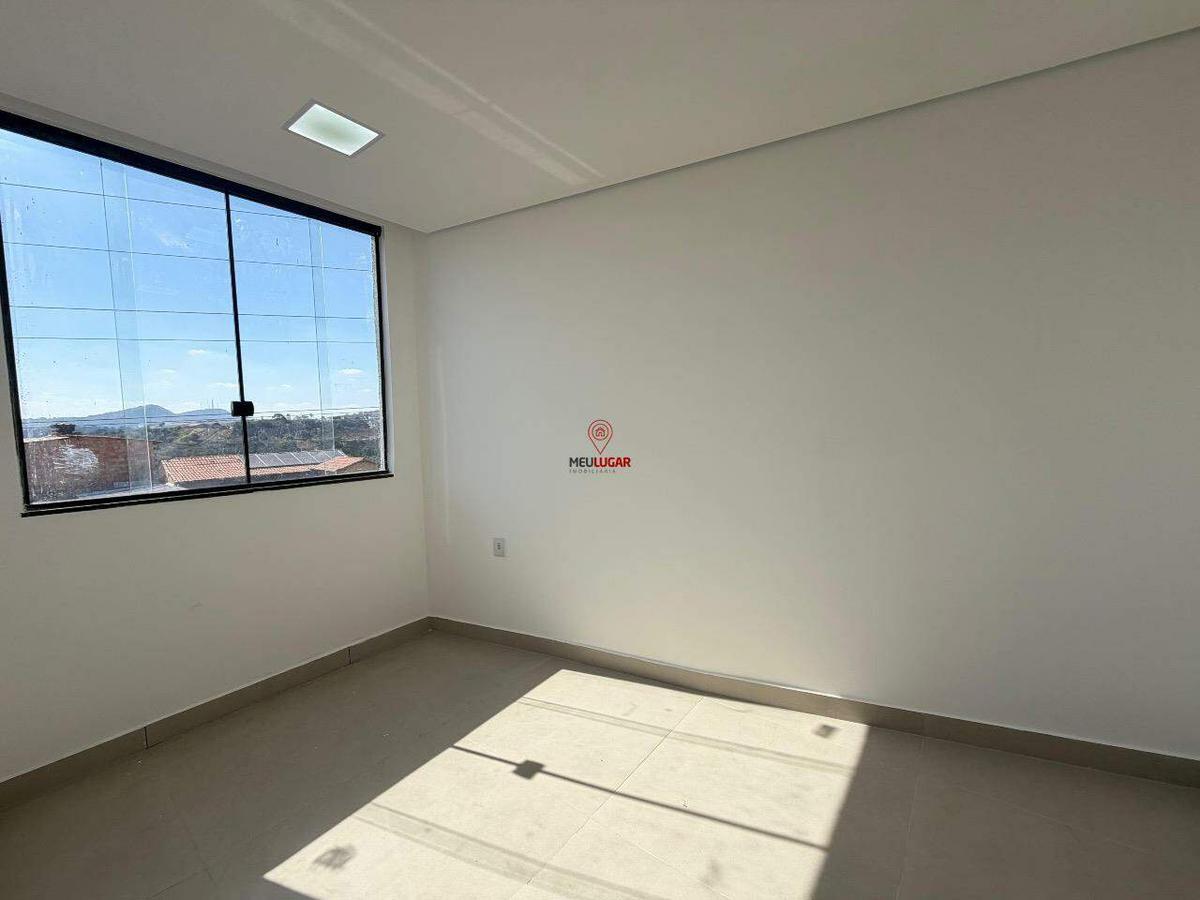 Casa, São Pedro, 3 Quartos, 2 Vagas, 1 Suíte