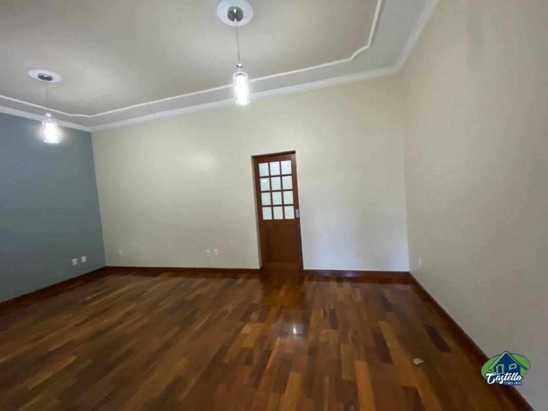 Casa, Nova Cachoeirinha, 4 Quartos, 2 Vagas, 1 Suíte