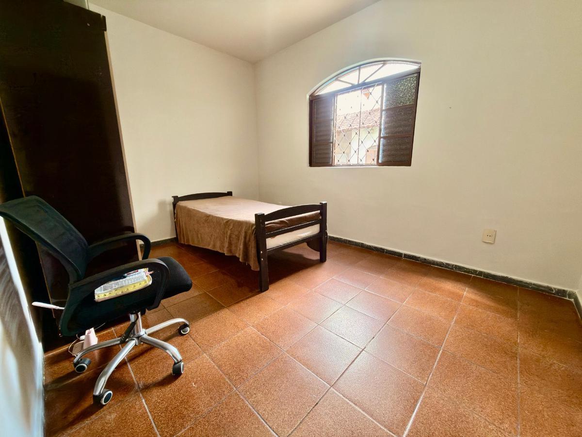 Casa, Jardim Leblon, 4 Quartos, 4 Vagas, 1 Suíte