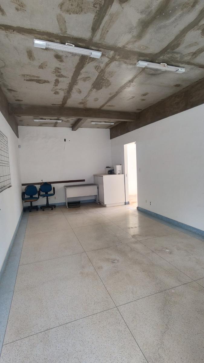 Prédio, Jardim Pirineus, 0 Quarto, 0 Vaga