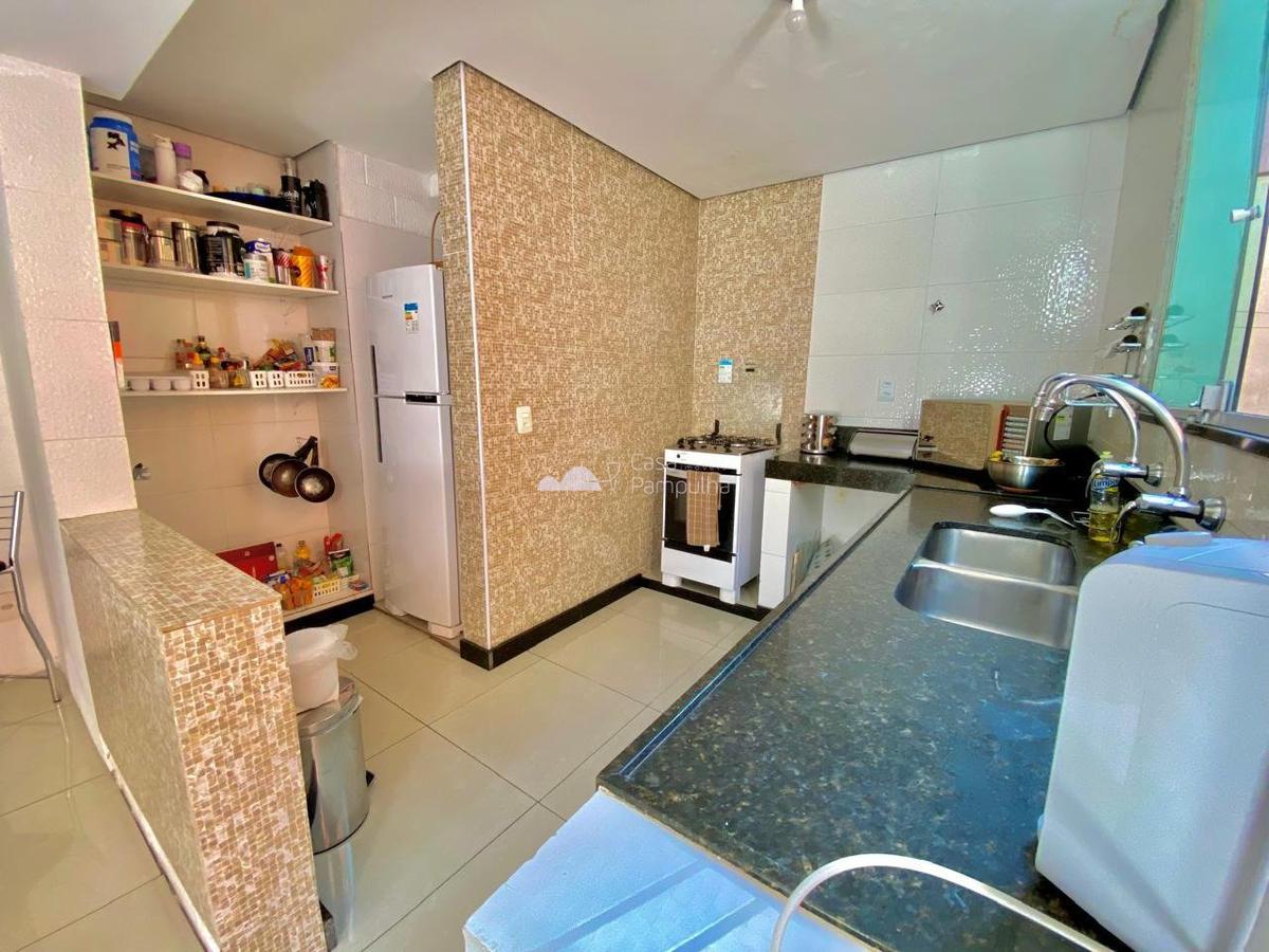 Casa, Santa Mônica, 3 Quartos, 2 Vagas