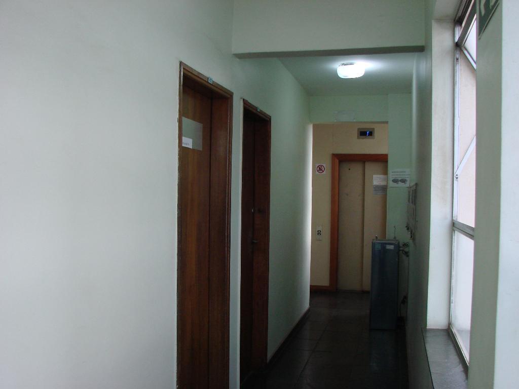 Sala, Barro Preto