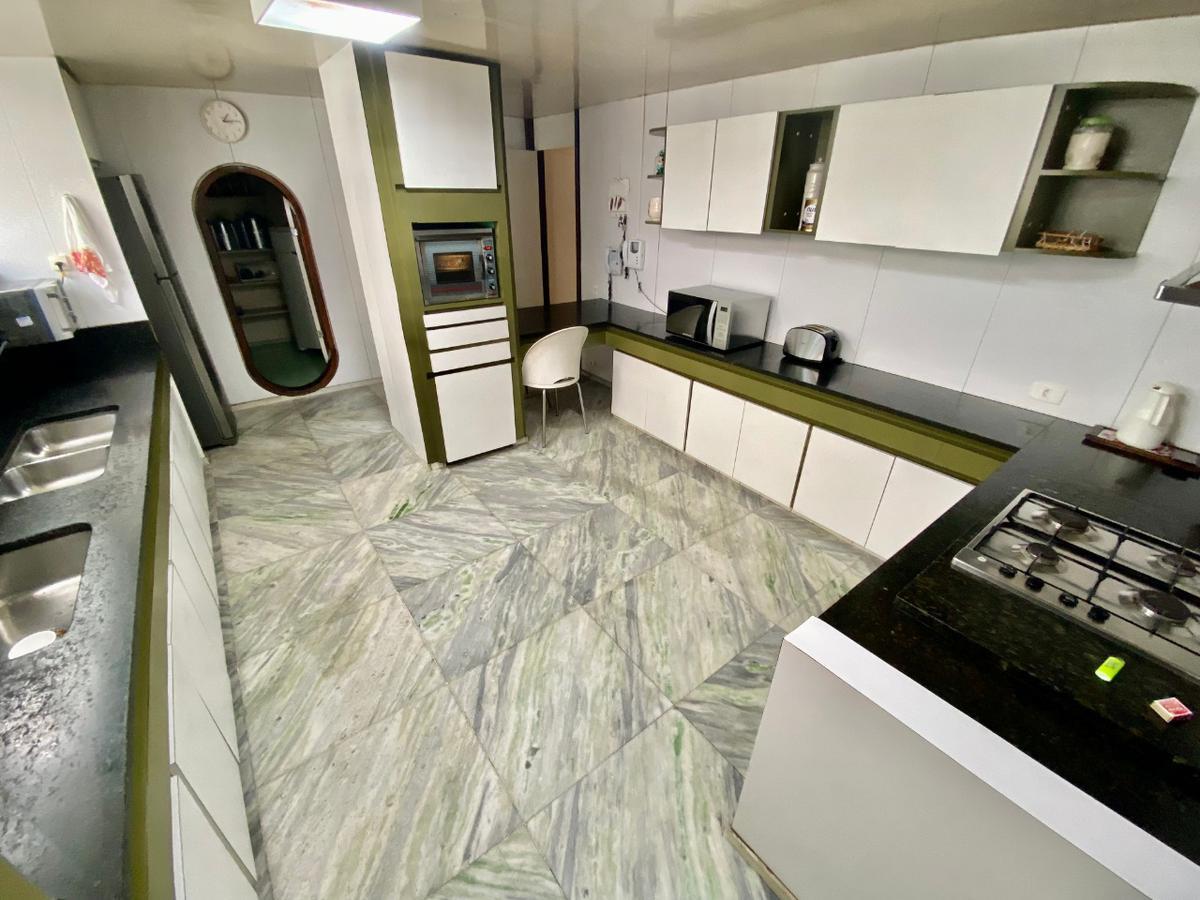 Casa, São Luiz (pampulha), 5 Quartos, 10 Vagas, 5 Suítes