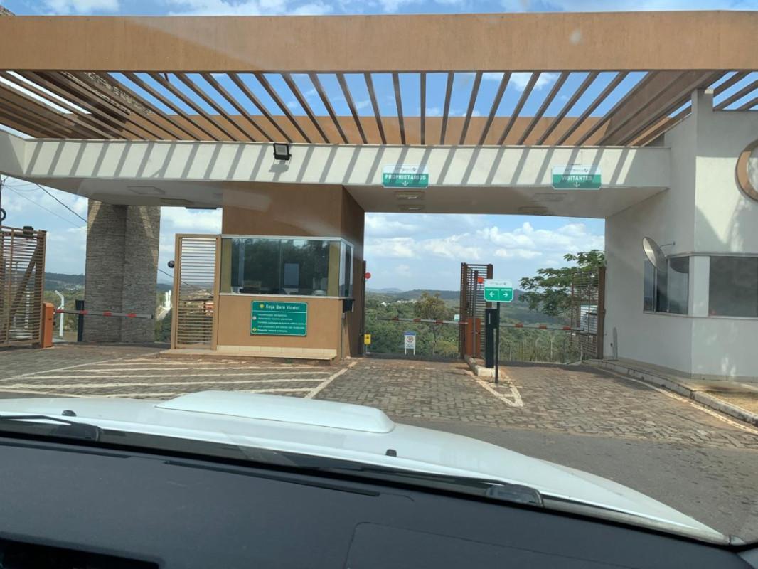 Lote, Casa Branca, 0 Quarto, 0 Vaga