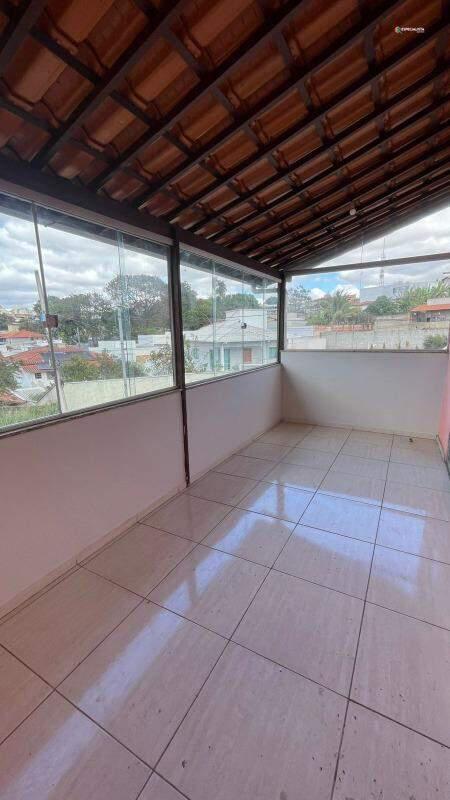 Casa, Adeodato, 2 Quartos, 3 Vagas