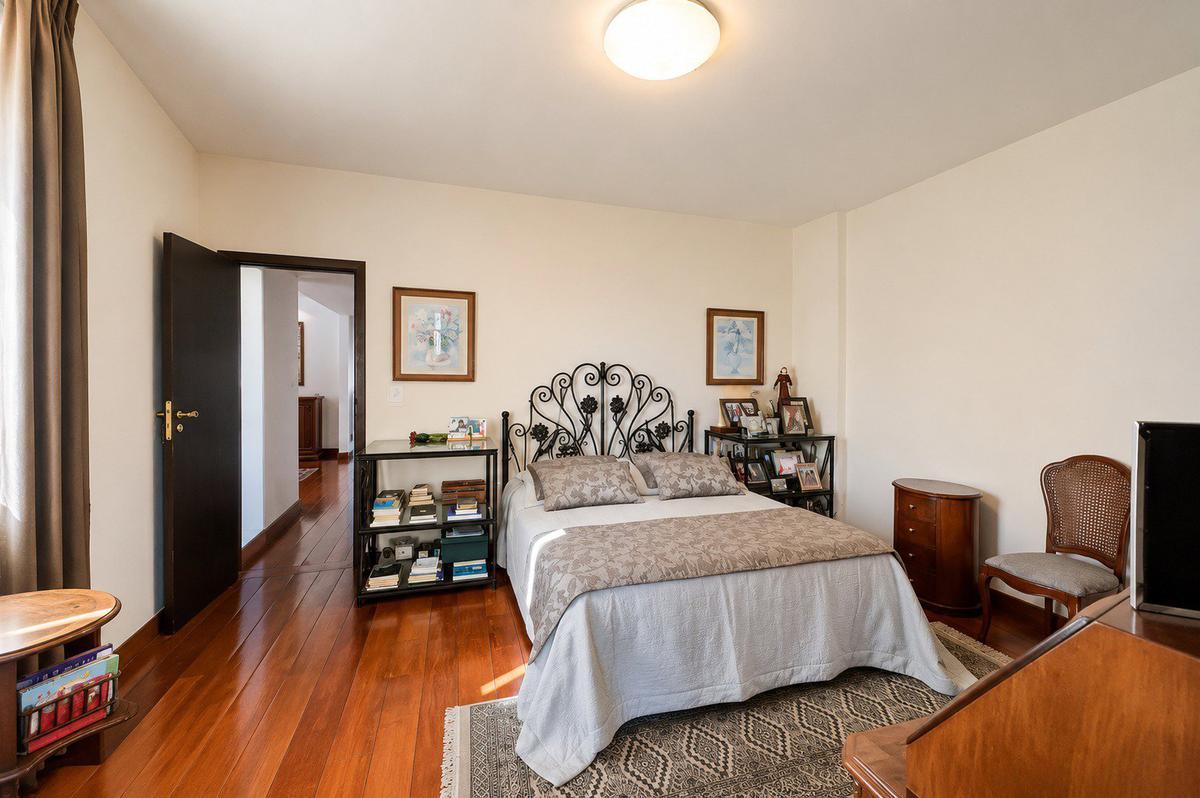 Apartamento, Luxemburgo, 4 Quartos, 4 Vagas, 2 Suítes