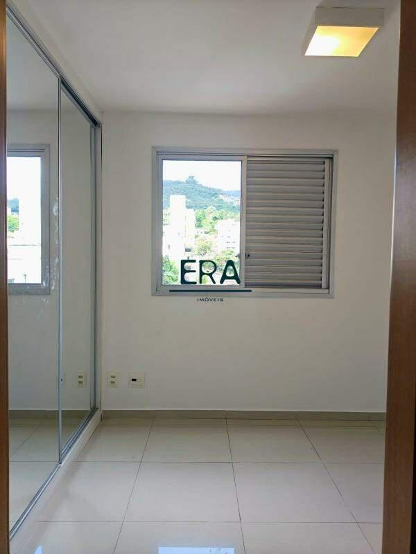 Apartamento, Serra, 2 Quartos, 2 Vagas, 1 Suíte