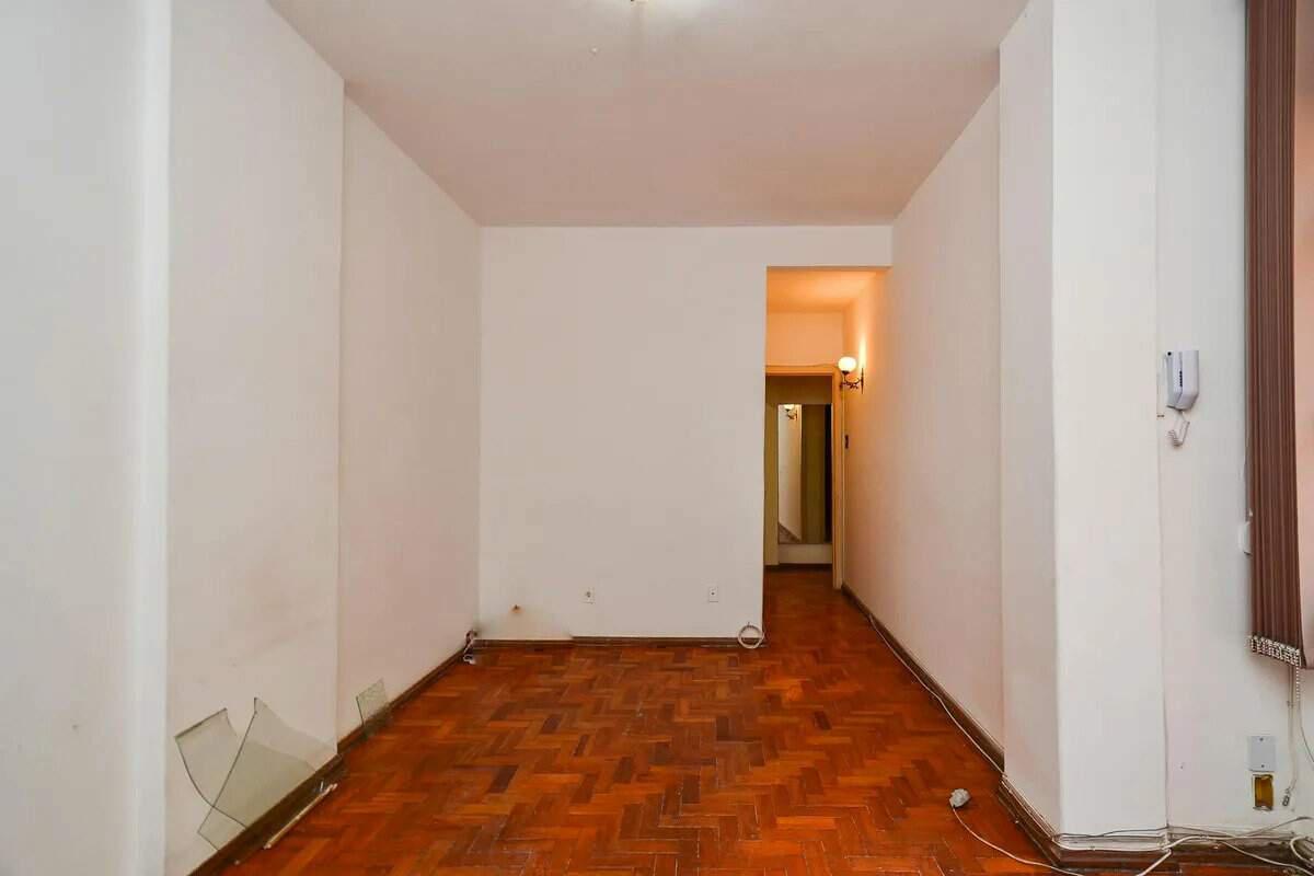 Apartamento, Centro, 2 Quartos, 0 Vaga