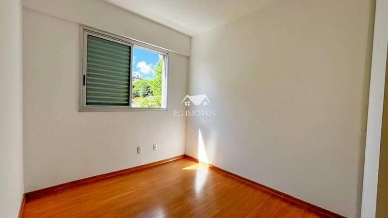 Apartamento, Estoril, 3 Quartos, 2 Vagas, 1 Suíte