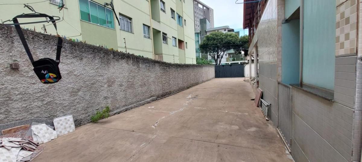 Casa, Jardim Riacho das Pedras, 3 Quartos, 10 Vagas, 1 Suíte