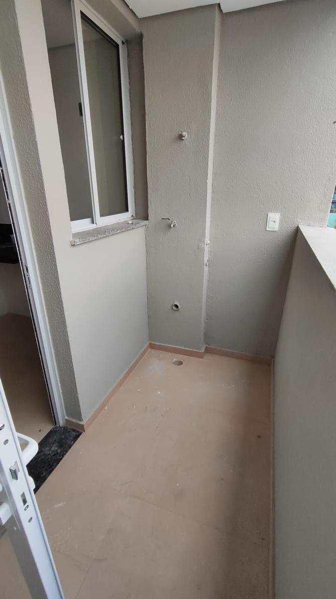 Apartamento, Santa Terezinha, 2 Quartos, 1 Vaga