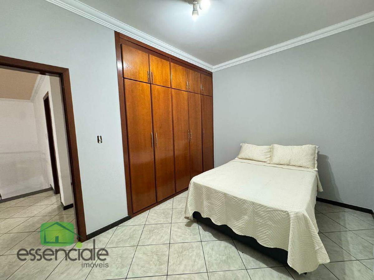 Casa, Jardim Industrial, 5 Quartos, 5 Vagas, 1 Suíte