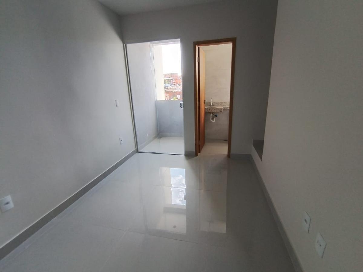 Casa, Piratininga (venda Nova), 2 Quartos, 1 Vaga, 2 Suítes