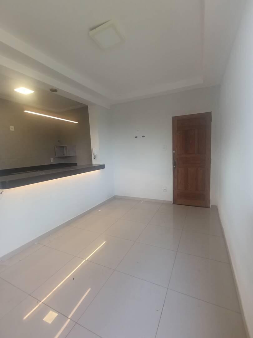 Apartamento, Floresta, 2 Quartos, 1 Vaga