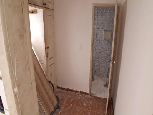 Andar, Savassi, 3 Quartos, 0 Vaga