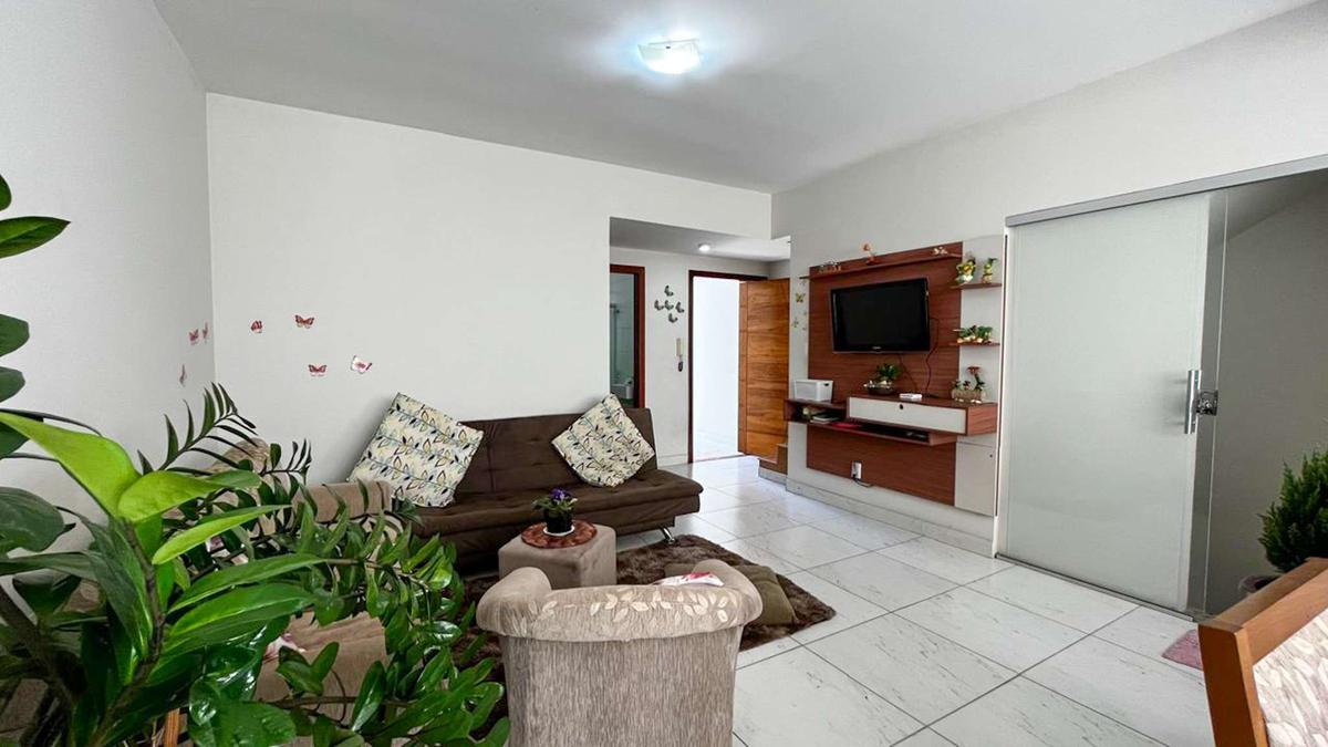 Casa, Santa Efigênia, 3 Quartos, 2 Vagas, 2 Suítes