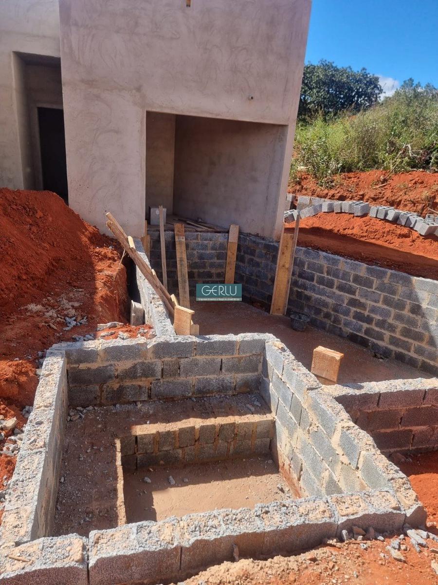 Casa em Condomínio, Centro, 4 Quartos, 2 Vagas, 3 Suítes