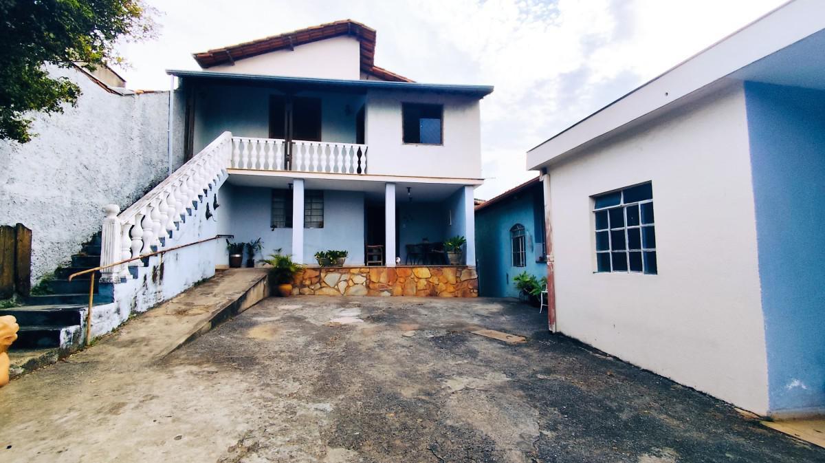 Casa, São Marcos, 6 Quartos, 5 Vagas, 3 Suítes