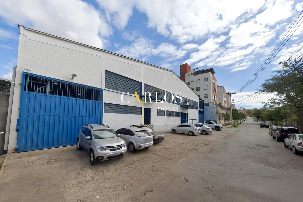 Galpão, Camargos, 8 Vagas