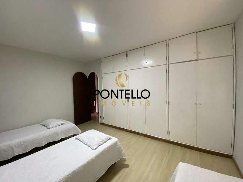 Casa, Sion, 4 Quartos, 6 Vagas, 1 Suíte