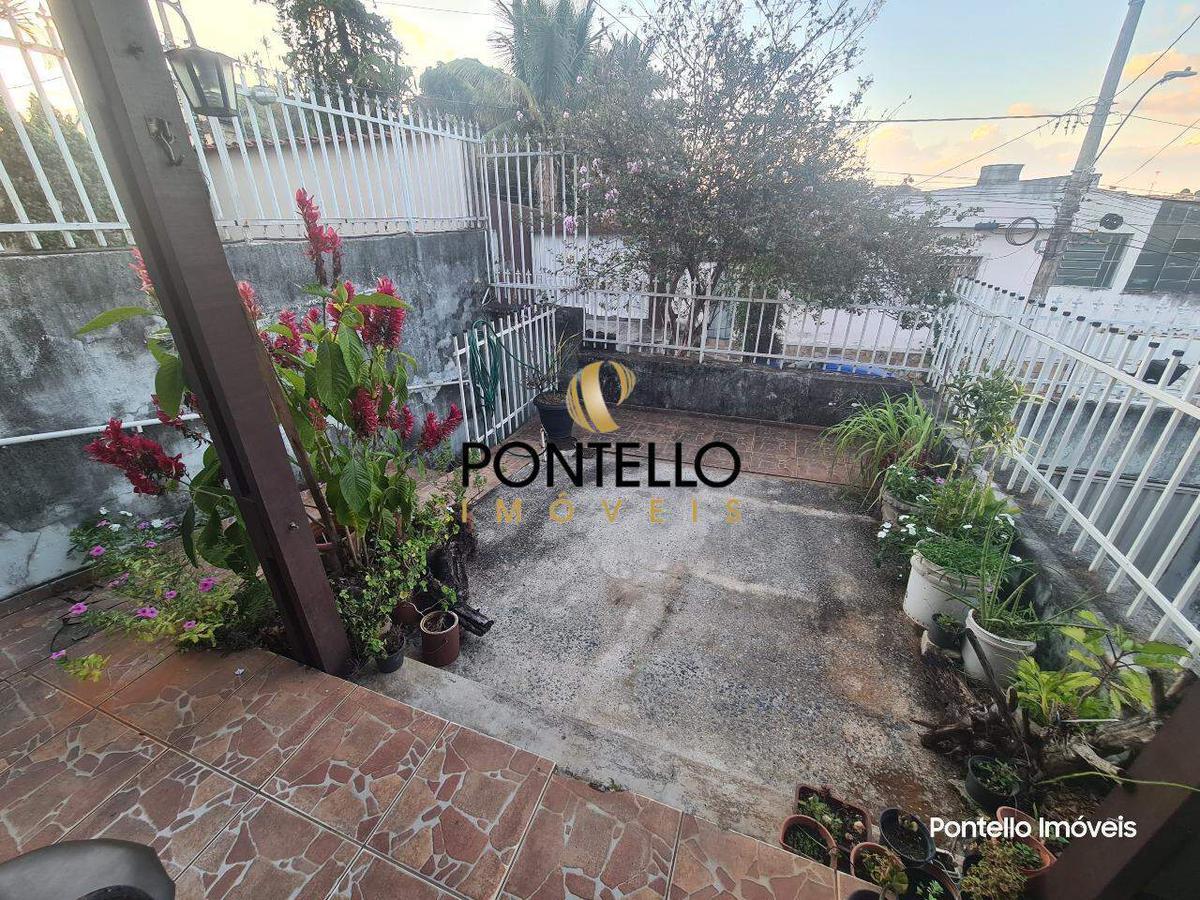 Casa, Cachoeirinha, 4 Quartos, 1 Vaga, 1 Suíte