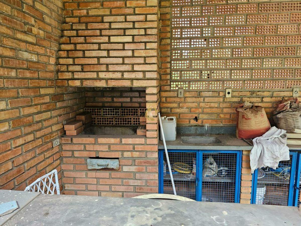 Fazenda, Centro, 4 Quartos, 6 Vagas