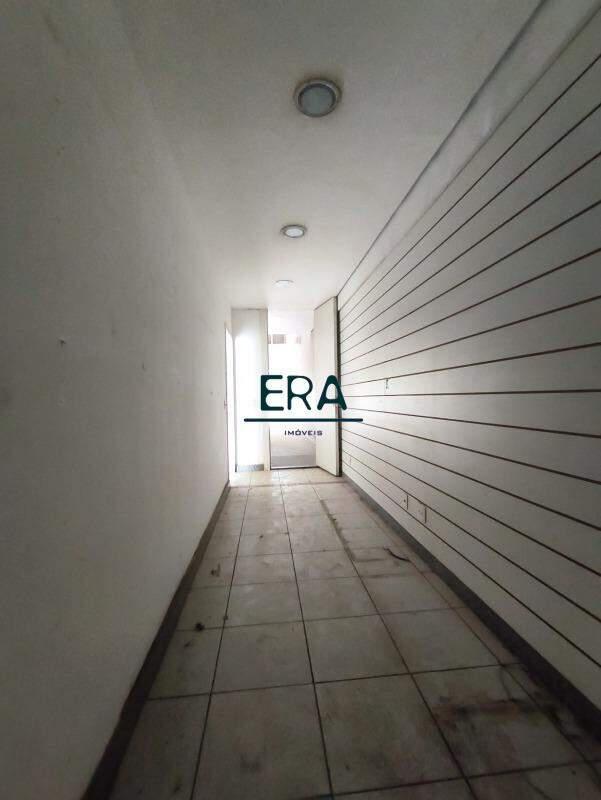 Andar, Estoril, 0 Quarto, 2 Vagas