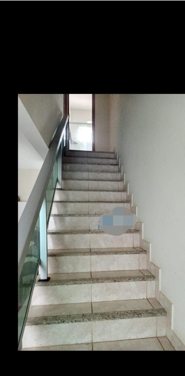 Casa, Central, 2 Quartos, 2 Vagas