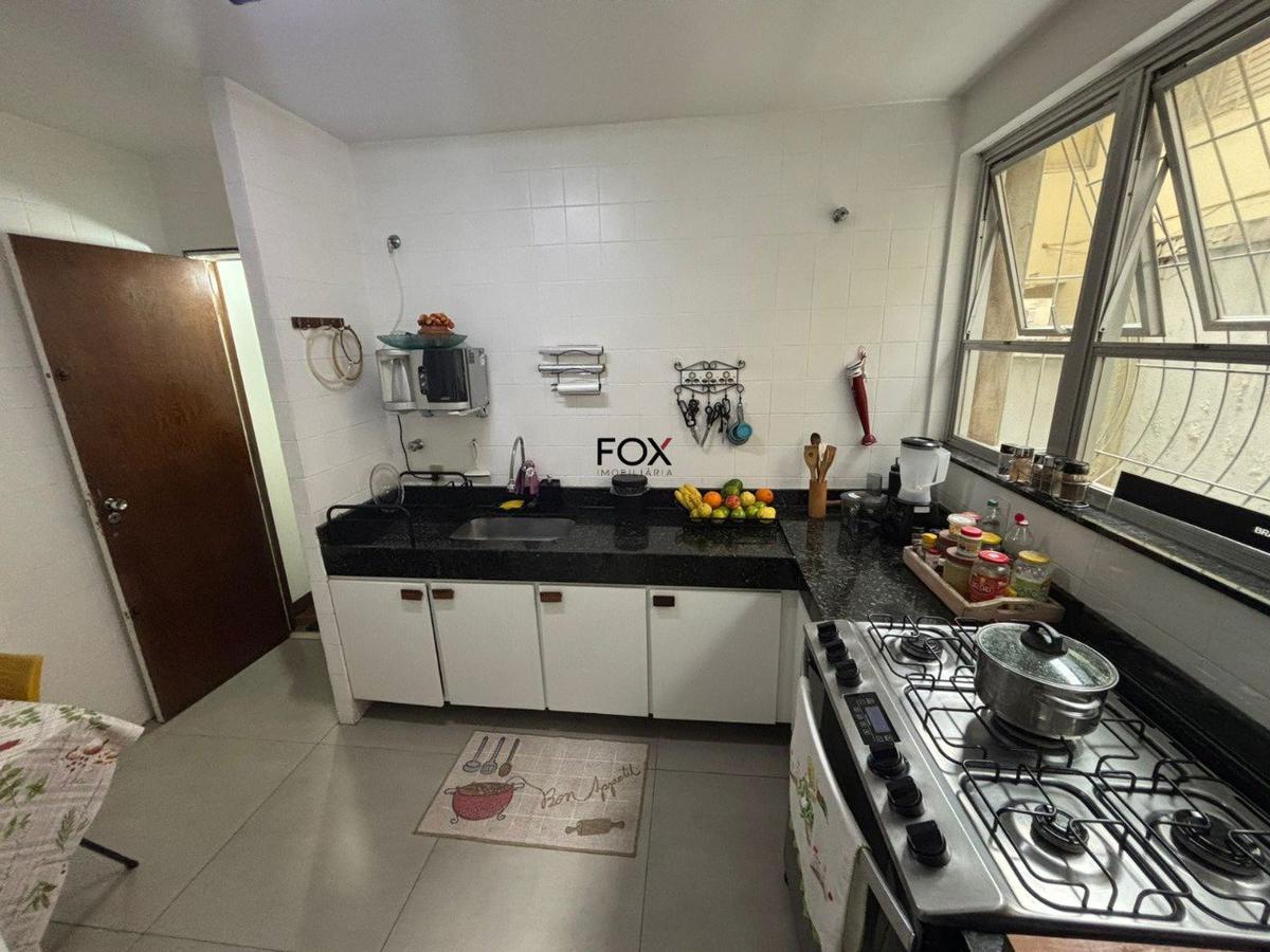 Apartamento, Coração de Jesus, 4 Quartos, 2 Vagas, 1 Suíte