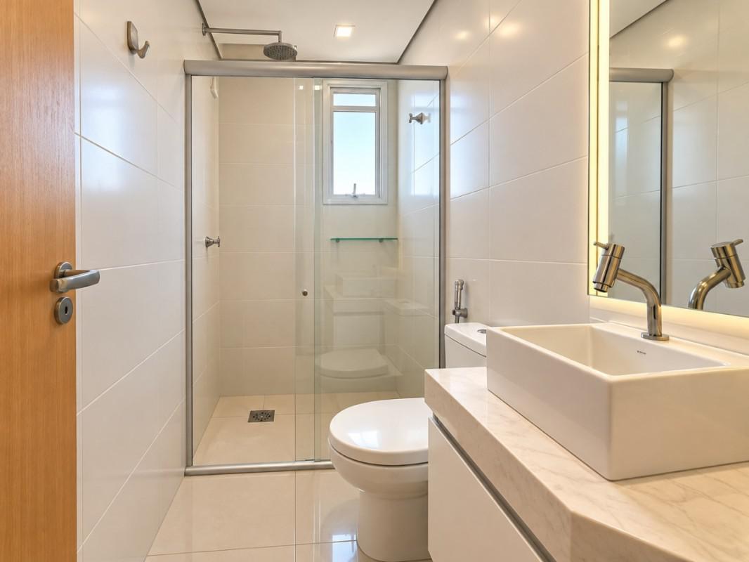 Apartamento, Sagrada Família, 2 Quartos, 2 Vagas, 1 Suíte