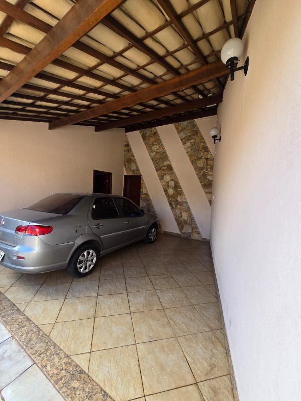 Casa, Alípio de Melo, 8 Quartos, 6 Vagas, 3 Suítes