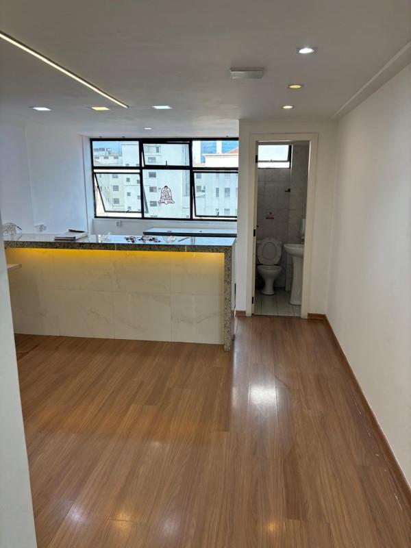 Sala, Barro Preto, 0 Quarto, 5 Vagas