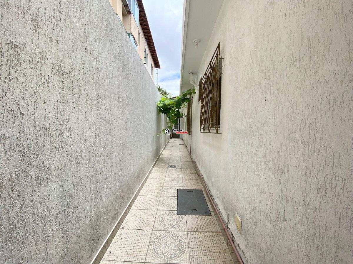 Galpão, São Luiz (pampulha), 2 Quartos, 4 Vagas, 2 Suítes