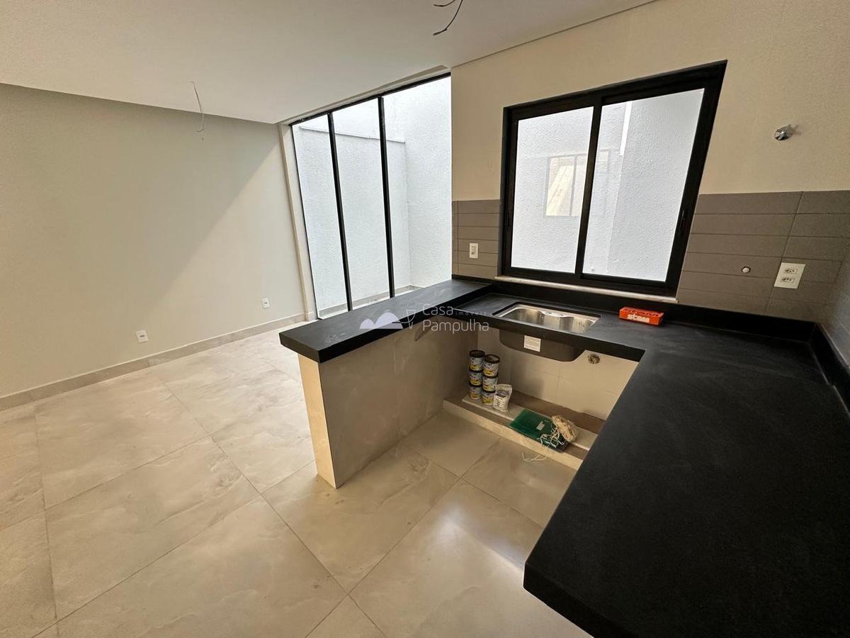 Casa, Itapoã, 3 Quartos, 2 Vagas, 1 Suíte