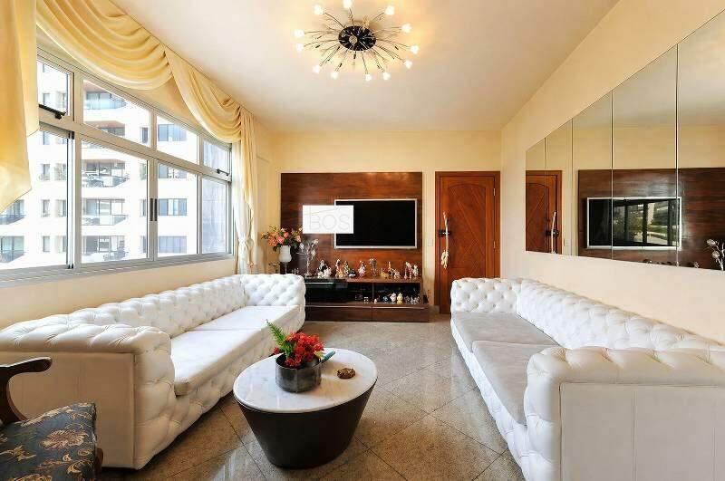 Apartamento, Funcionários, 4 Quartos, 2 Vagas, 1 Suíte